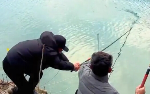 พี่น้องทั้งหลาย ปลาอะไรกันเนี่ย ตอดแรงขนาดนี้ #ตกปลา กลางแจ้ง