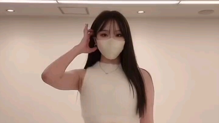 Zhuang Zhou dreamed he was a butterfly, and the Emperor's springtime heart is entrusted to the cucko