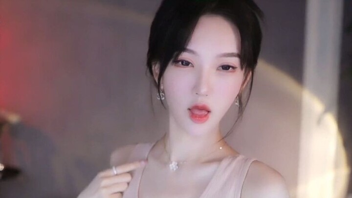 南妹儿吐舌_20220415
