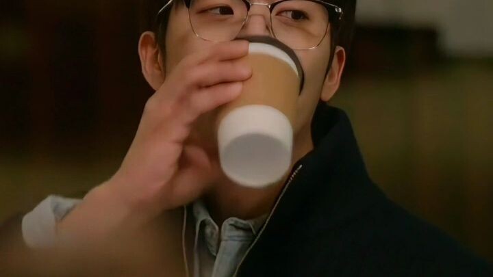 Sunwoo Chan with glasses 😍