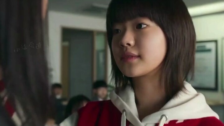 Mom’s a top-tier female assassin, and her daughter’s no pushover either—girls can be just as badass 