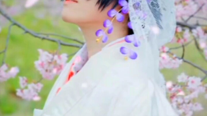 Vợ của ai đây =)))😆😀
