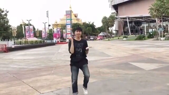 Fan nam Thái Lan cover "Hard Candy Girls" BONBON GIRLS