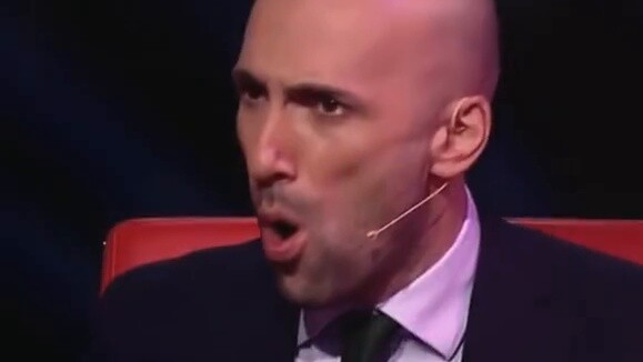 Stunning! Yang Liping's peacock dance not only dazzled foreigners, but also amazed netizens across t