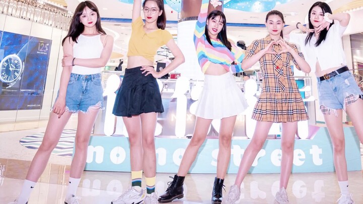 Postingan populer tentang beberapa anggota girl grup All-One YOU
