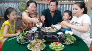Cá Trê Kho Mắm Chấm Bông Súng Vườn Bữa Cơm Dân Dã Miền Tây| TKQ & Family T530