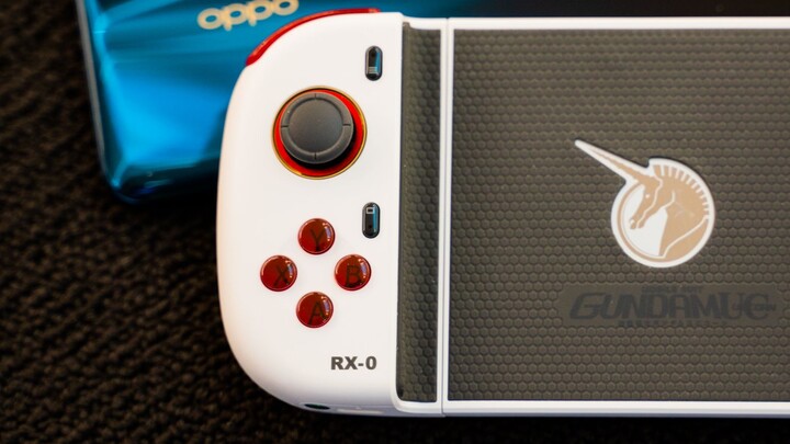 Ozawa's Vlog: Hands-on with the OPPO Gundam Gaming Controller—Feels Like Going Back to the PSP Era