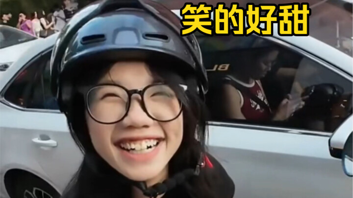 Cười thật ngọt ngào