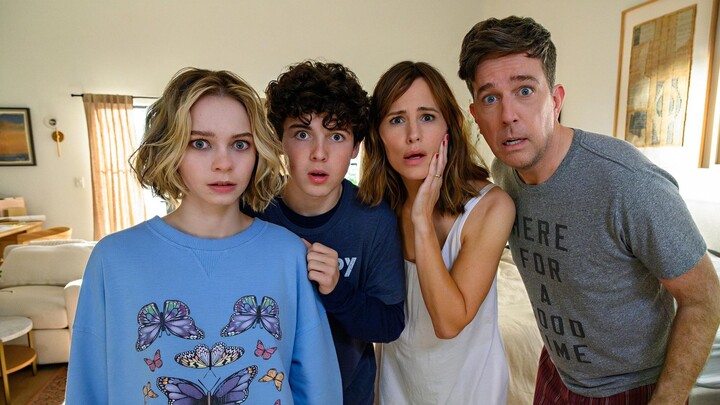 تبادل خمسة أفراد من العائلة أرواحهم، حتى الكلب لم يسلم!