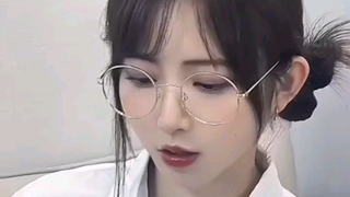 【Untukku sendiri】Aoyama yang lebih mirip pelayan daripada germo, sangat bagus 520, video pendek ini 