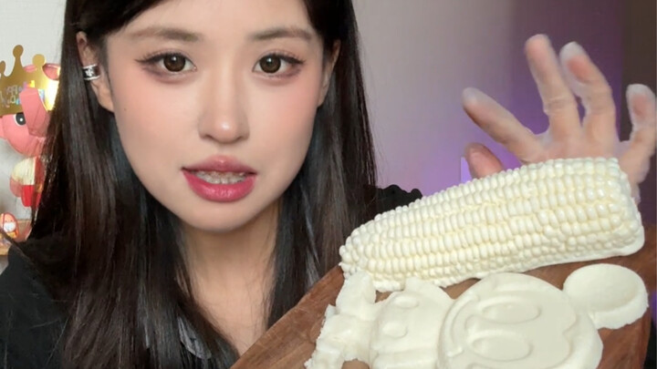 The secret to mukbang’s viral success?! Let me taste it and see if it’s delicious!