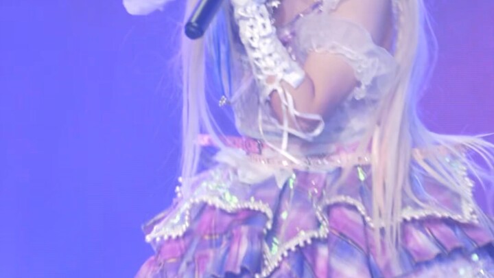 Màn quay trực tiếp idol toàn bộ micro trong vas – Jiji