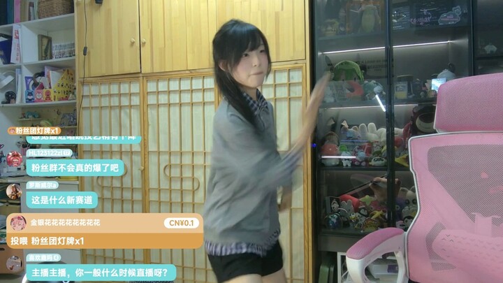 Ớt cay tinh thần nhảy dao, vừa ngông lại vừa ngọt ngào lại vừa điển trai