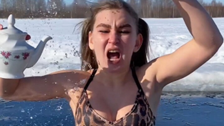 How Insane Is the Russian Winter Wind? (Winter swimming is dangerous—don’t try this at home!)