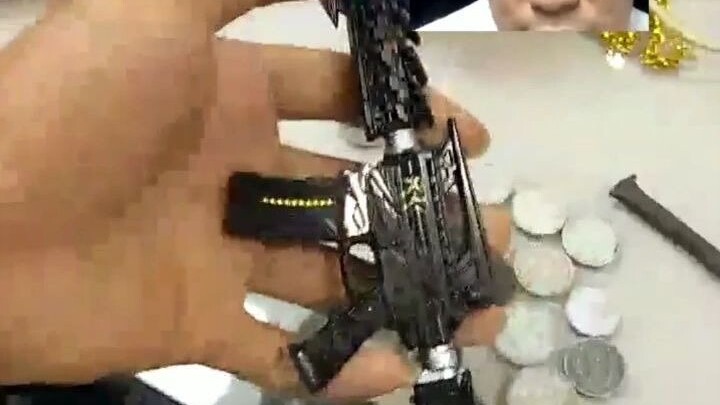 You really shouldn’t be playing around like this, buddy~