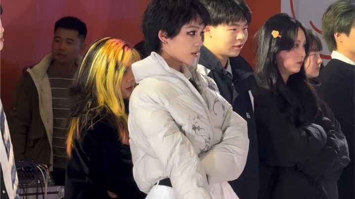 Super long straight shot! Year-end stage! Kissoflife "bad news + nobody knows" Julie position!