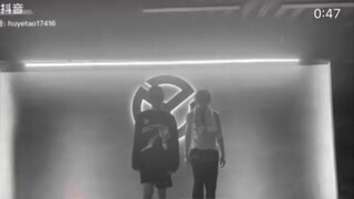 Hu Yetao's cover of "PING PONG" with Xu Shaolan was praised by HyunA and Jin Xiaozhong