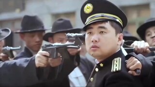 特工头子嚣张跋扈，警察替天行道，随后就发现自己惹不起