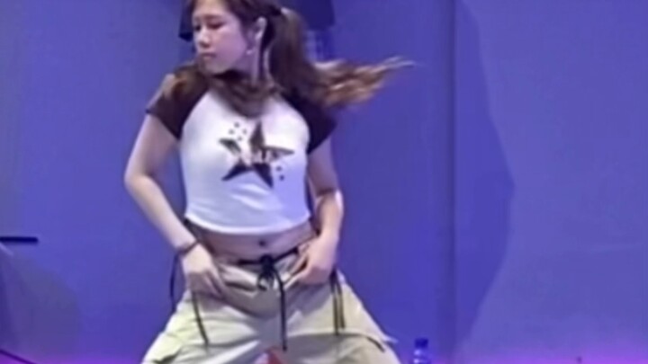 李泰民guilty！但没有伸进衣服[滑稽]