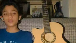 Pyar Tha Waqt Nahin Jo Beet Gaya Do Pal Mein Unplugged  by pakistani local talen