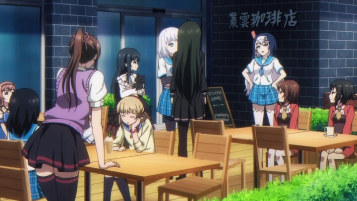 Tôi muốn làm cung điện đứng đầu! Những cảnh cháy nổ hậu cung nổi tiếng trong anime