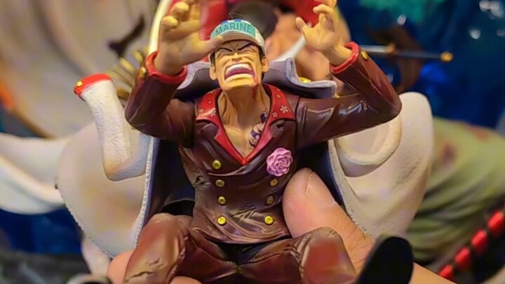 Come on, give Whitebeard a beaten Akainu
