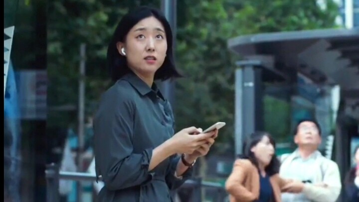 Tusukan pisau aneh membangkitkan mahluk pengendali yg ada didalam tubuh