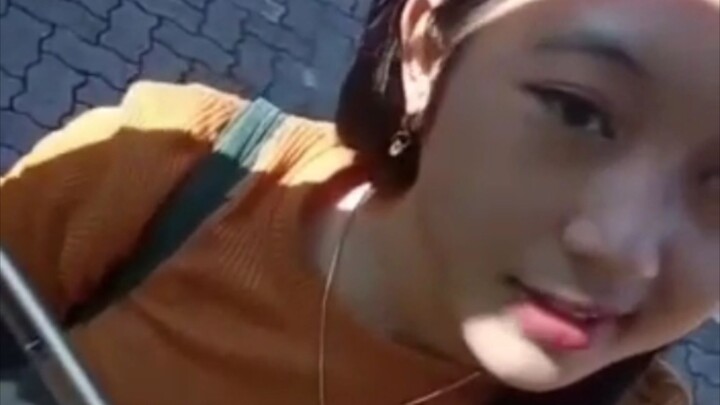 Cewek ngajak ke kosan