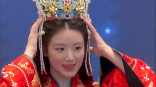 【ييه شوهوا】 هي حقًا مناسبة للملابس التاريخية، انتظروا تصوير المسلسل!!!