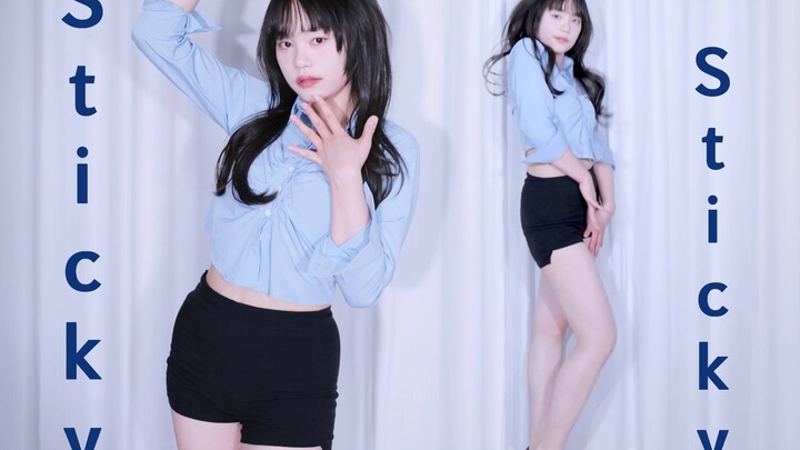 “Jiajia” Aku Sekarang Segitu Menariknya? 💋 HELLO VENUS - Cover Tarian Sticky Sticky