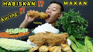 MAKAN LALAPAN MENTAH SAMBAL PEDAS IKAN ASIN PETE MENTAH PARE MENTAH NIKMAT, AYAM KENTUCKY 1 EKOR