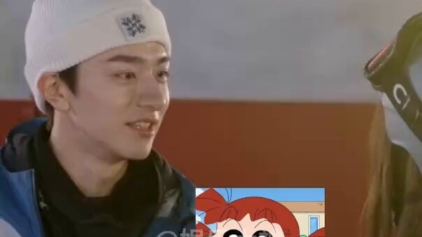 Lin Yi jelas merupakan penggemar berat "Crayon Shin-chan", dia sangat menyukainya. Lin Yi: Kalian ti