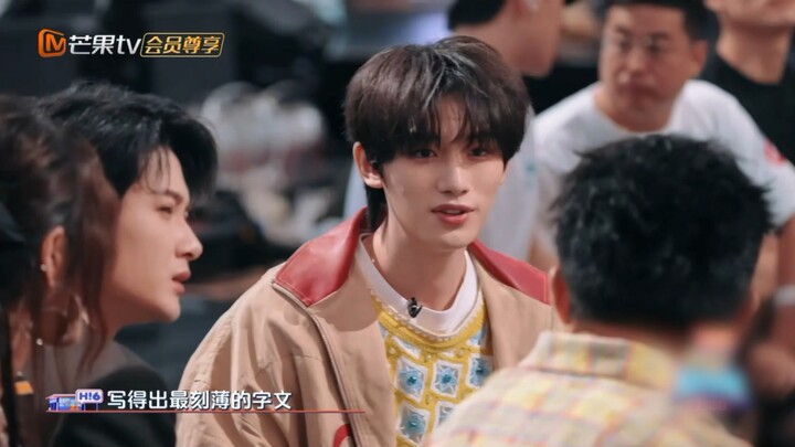 小丁：天生主舞不是吹！学舞快到飞起，跳舞帅到窒息，这实力谁看了不说绝！！！