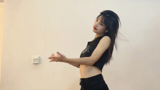 Sinh viên đại học cover "SHOOT!" — itzy đã thu âm bài hát này giữa các lần quay (｡ì _ í｡)