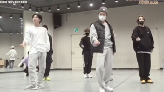 【seventeen】Tarian "fallin' flower" ini ternyata ditampilkan di panggung ini, saat suara piano mulai 
