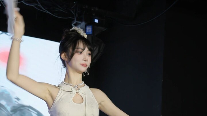 【ฝากดวงจันทร์】【Arena-เกาเสี่ยวอี】20260904 ศูนย์อวิ๋นอวิ๋น เซี่ยงไฮ้ ชุดพิเศษดนตรีแนวจีนโบราณ Arena-เ