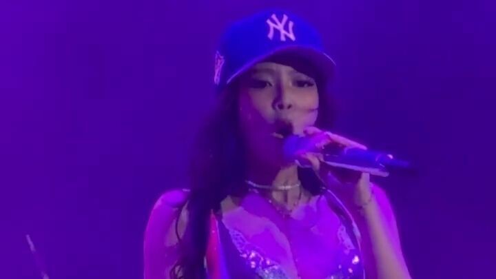 Jennie 音乐节 Extra L