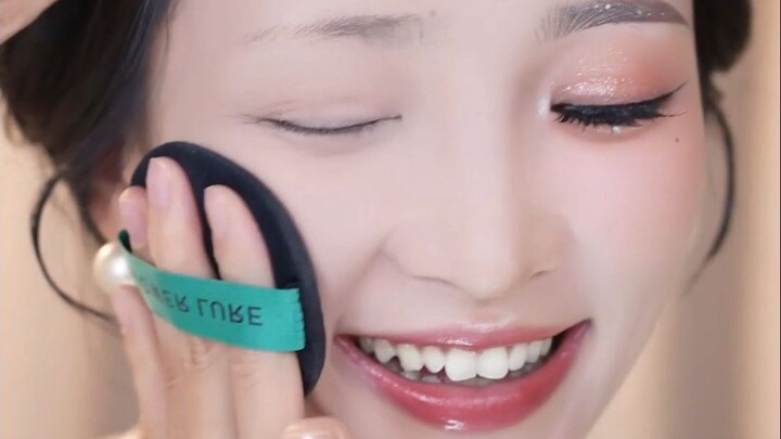 This makeup-setting trick has no match in summer!