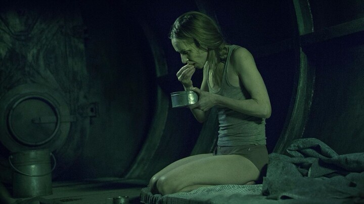 [Xiaoxia] A woman's teeth all fell out after being locked in a hyperbaric chamber. The Nordic versio