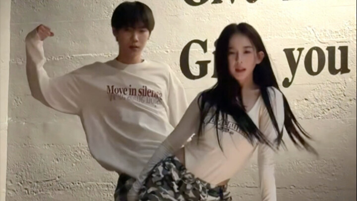 ในที่สุดก็ได้เต้น Famous ชอบมาก!!