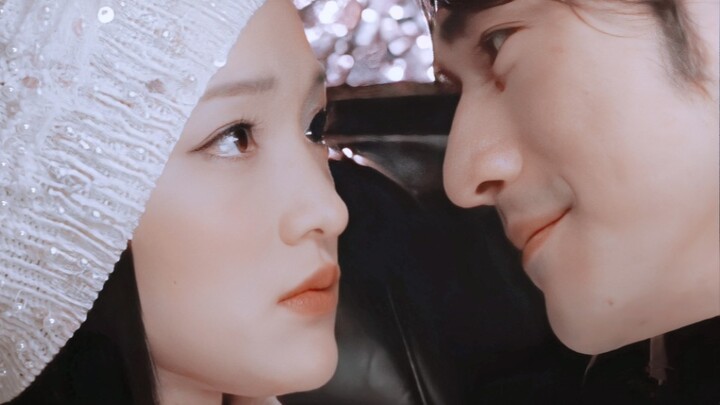 ไม่น่าแปลกใจเลยที่แม้แต่เบื้องหลังการถ่ายทำก็สามารถกลายเป็นฉากที่โด่งดังได้ ใครล่ะจะทนไม่ไหวกับโจวซุ