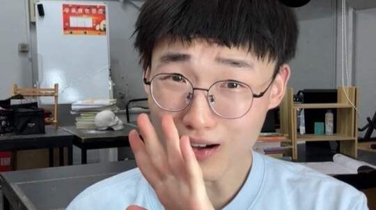 ก่อนสอบเข้ามหาวิทยาลัย ยอดคนในห้องยิ่งเก่งขึ้นเรื่อยๆ