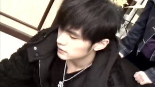 اكتشفت لاحقًا أن جاكي شان حقًا وسيم جدًا!