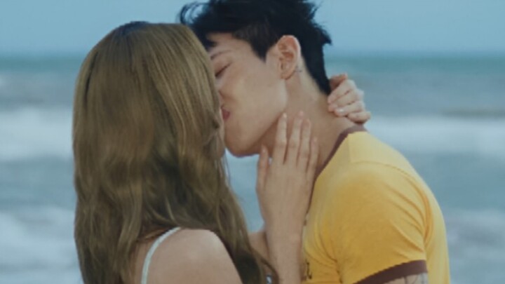 Kissed! BamBam's "WONDERING" MV released!