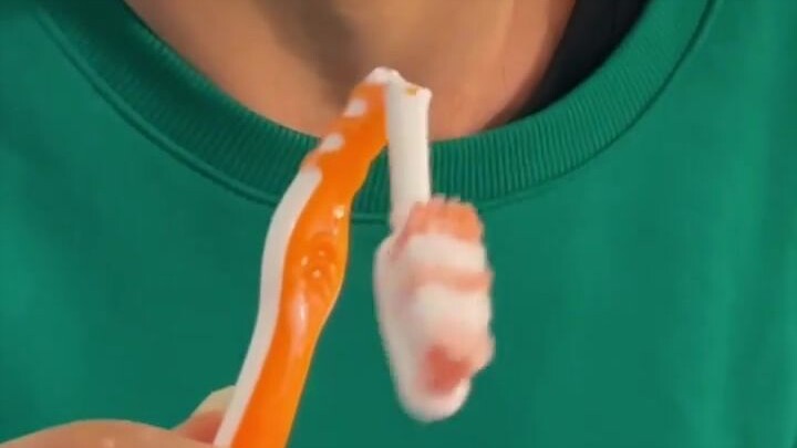 This is why musicians can brush their teeth for an hour!