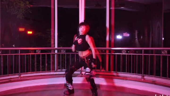 【Ren Hitomi ひとみ】クネクネ（Wiggle Wiggle）【Original Choreography】【Raon】