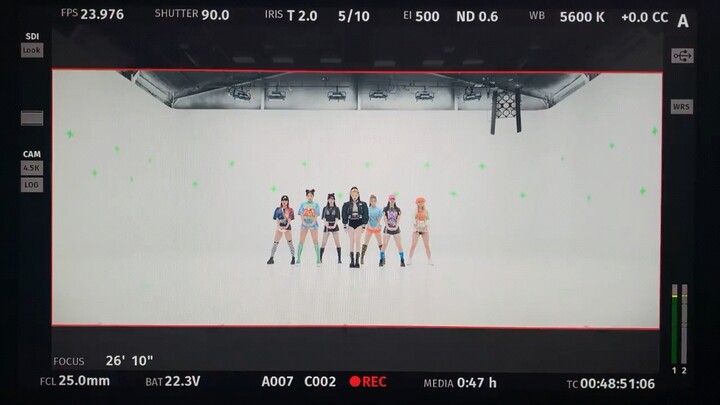 Teaser for HyunA’s new album choreography revealed—can’t wait for her comeback on the 20th!!!