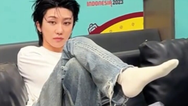 97ไลน์อยู่ด้วยกันทีไร ก็ฮาขึ้นเป็นเท่าตัวแบบไม่รู้สาเหตุเสมอ