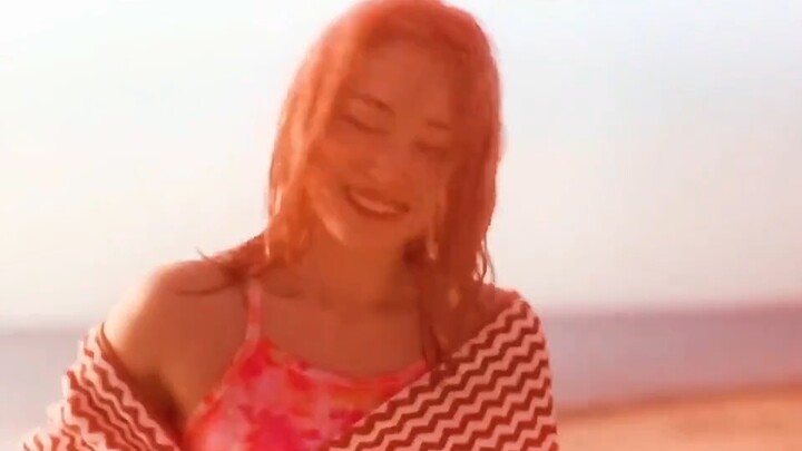 Nhân viên an ninh xinh đẹp tình cờ gặp một cô gái trẻ cá tính, nhưng rồi cô ấy đã mãi mãi ra đi!