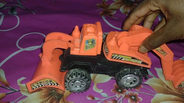 Toy Excavator Truck 🚜 | Kids Fun Video